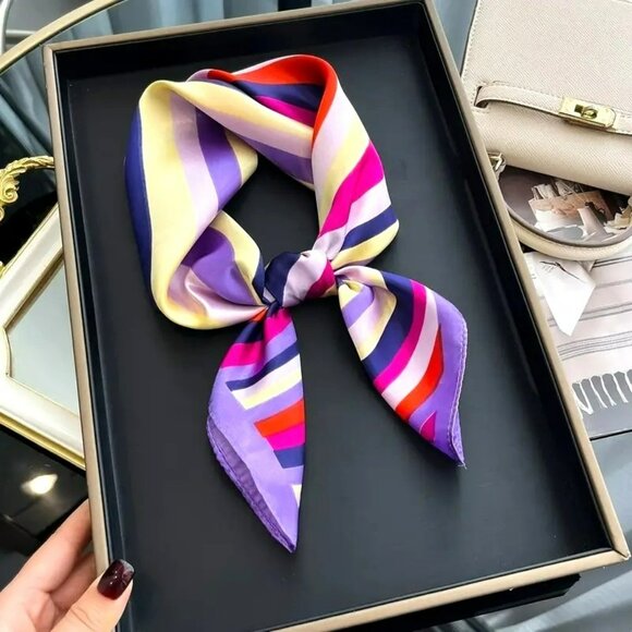 NWT - Elegant Square Scarf (SKU 0255) - Picture 3 of 3